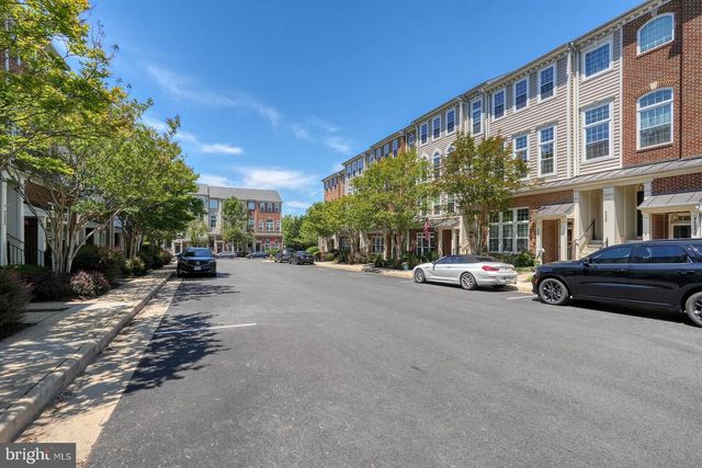 42219 BLACK ROCK TER, Aldie, VA 20105