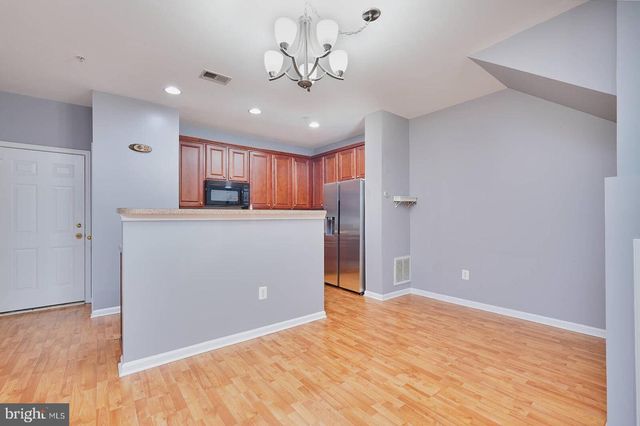 42219 BLACK ROCK TER, Aldie, VA 20105