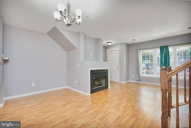 42219 BLACK ROCK TER, Aldie, VA 20105