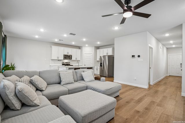 5935 W Hausman - 59, San Antonio, TX 78249