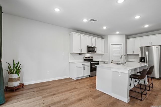 5935 W Hausman - 59, San Antonio, TX 78249