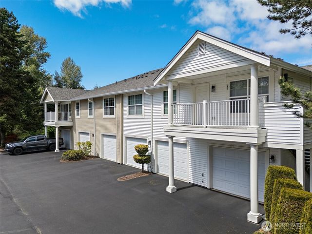 1687 Kennedy Place #F2, Dupont, WA 98327