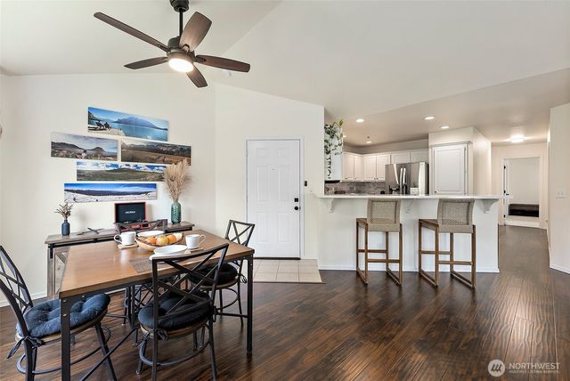 1687 Kennedy Place #F2, Dupont, WA 98327