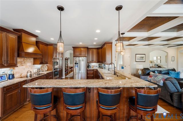 8171 Turners Mill Dr, Mechanicsville, VA 23111