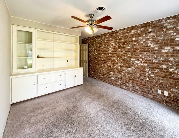 26410 Maplewood Drive, Oak Ridge North, TX 77386