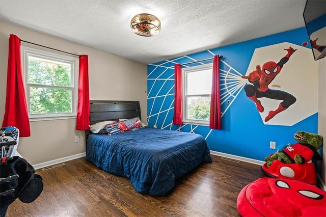 24601 W 86th Terrace, Lenexa, KS 66227