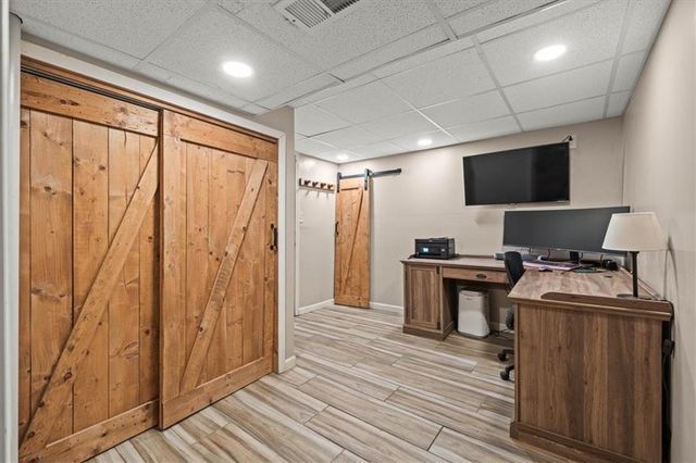 24601 W 86th Terrace, Lenexa, KS 66227
