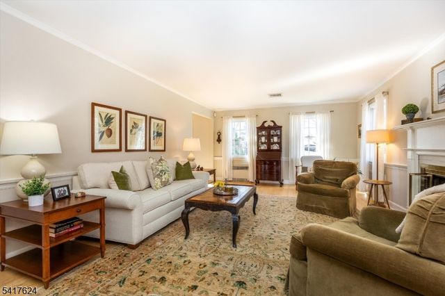 1 Kingwood Dr, Little Falls Twp., NJ 07424