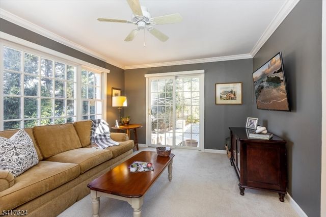 1 Kingwood Dr, Little Falls Twp., NJ 07424