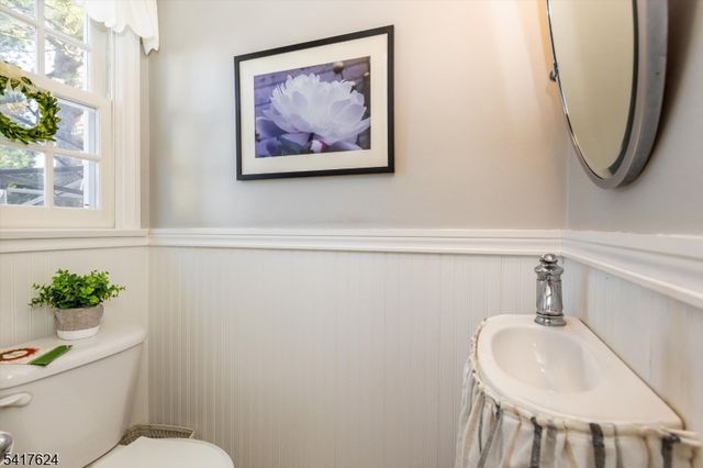 1 Kingwood Dr, Little Falls Twp., NJ 07424