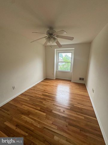 2128 COCKSPUR RD, Middle River, MD 21220