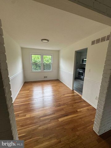 2128 COCKSPUR RD, Middle River, MD 21220