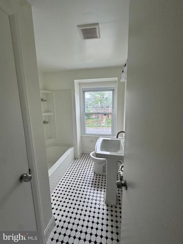2128 COCKSPUR RD, Middle River, MD 21220