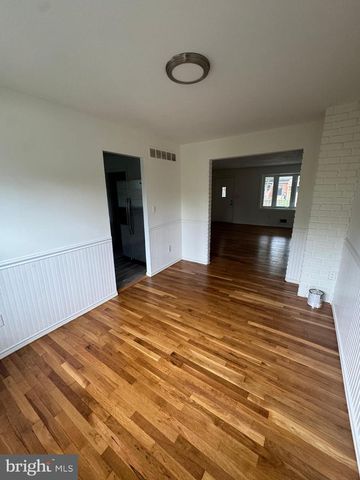 2128 COCKSPUR RD, Middle River, MD 21220