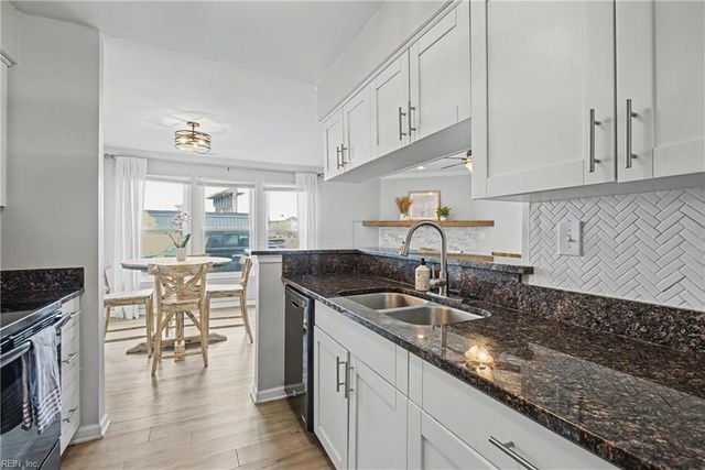 2225 Estuary CT, Virginia Beach, VA 23451