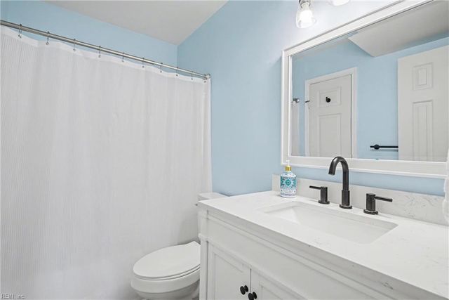 2225 Estuary CT, Virginia Beach, VA 23451