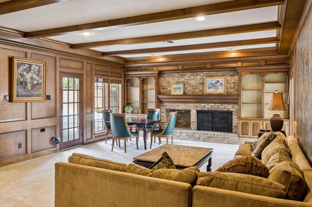 10810 Oak Creek Street, Houston, TX 77024