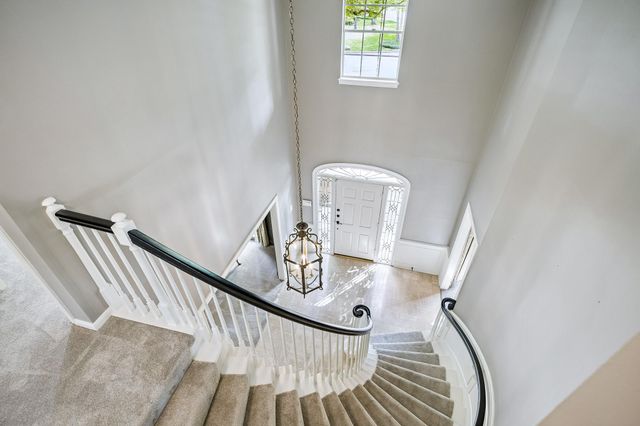 10810 Oak Creek Street, Houston, TX 77024