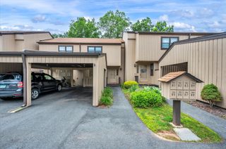 84 Mattabasset Drive 84, Meriden, CT 06450