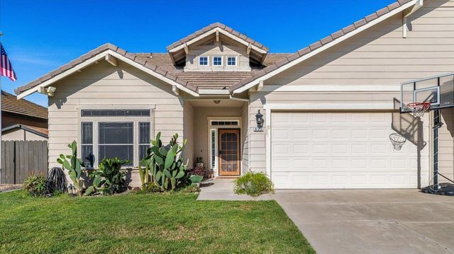 623 John Roos, Ripon, CA 95366