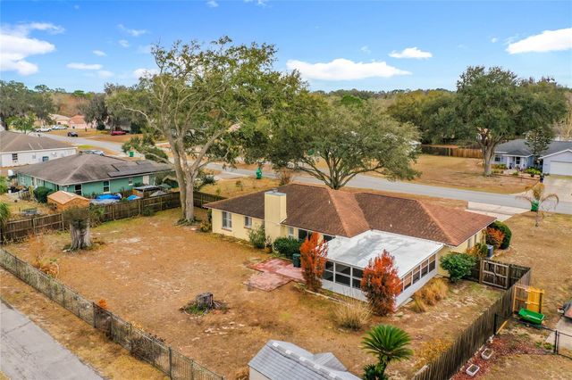 817 BERRYHILL CIRCLE, Fruitland Park, FL 34731