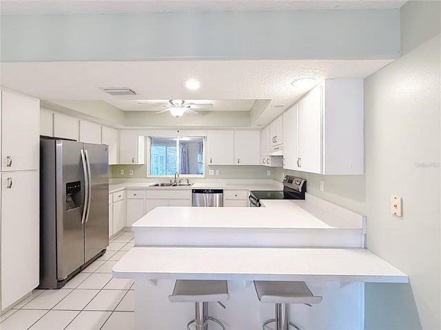 817 BERRYHILL CIRCLE, Fruitland Park, FL 34731