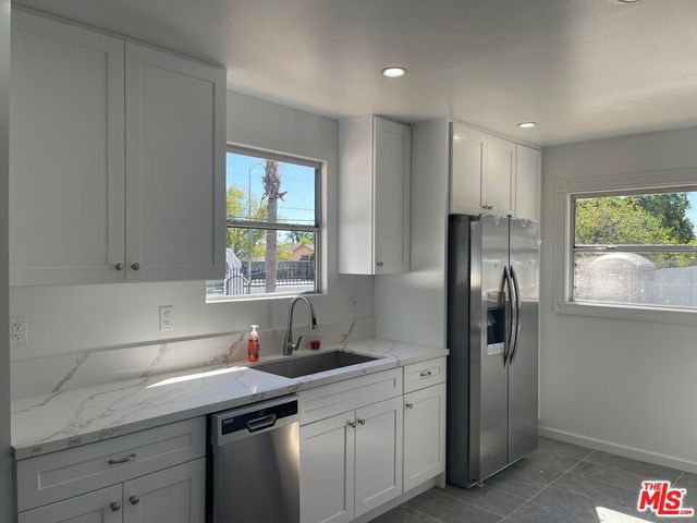 14519 Fox Street, San Fernando, CA 91345