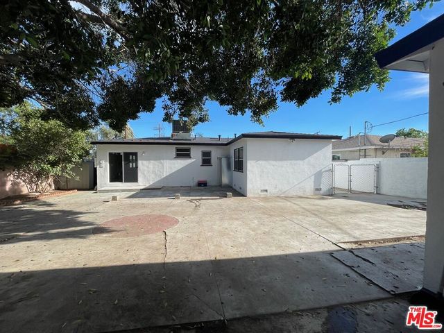 14519 Fox Street, San Fernando, CA 91345