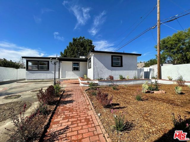 14519 Fox Street, San Fernando, CA 91345