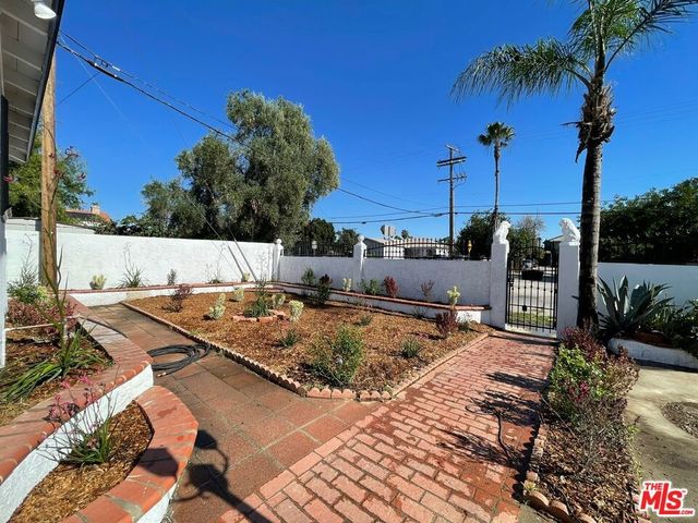 14519 Fox Street, San Fernando, CA 91345