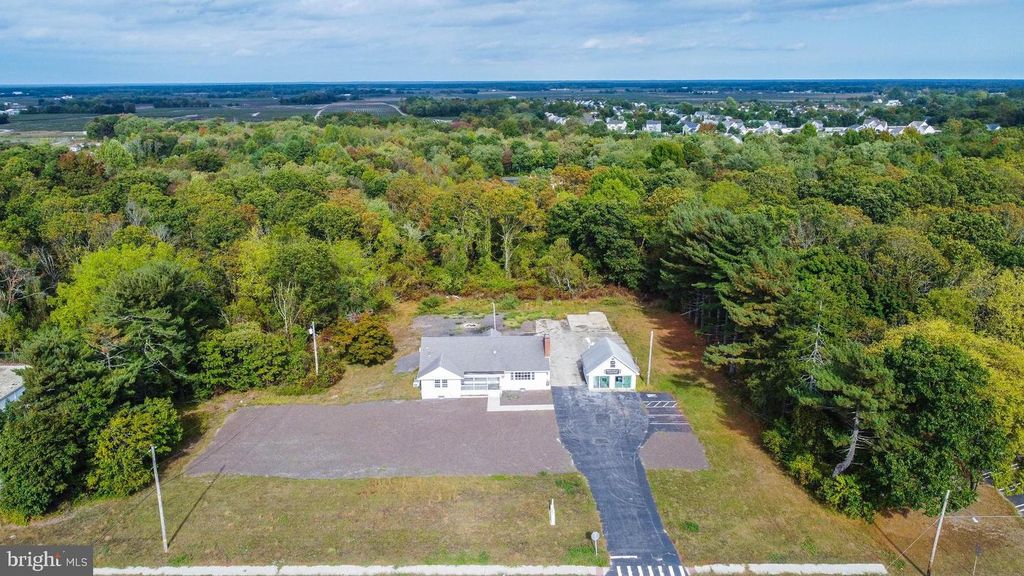 511 S WHITE HORSE PIKE, HAMMONTON, NJ 08037 — photo 2