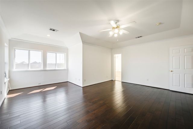 917 Crestview Drive, Coppell, TX 75019