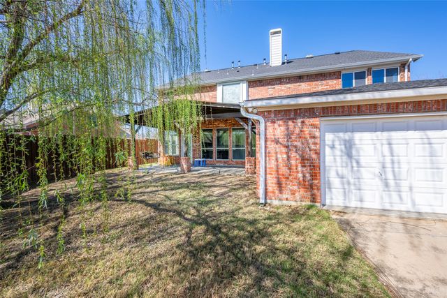 917 Crestview Drive, Coppell, TX 75019