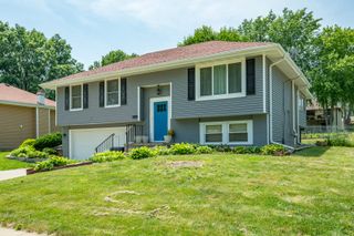 4012 79th Street, Urbandale, IA 50322