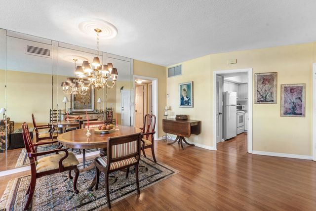 169 Atlantis Boulevard 302, Atlantis, FL 33462