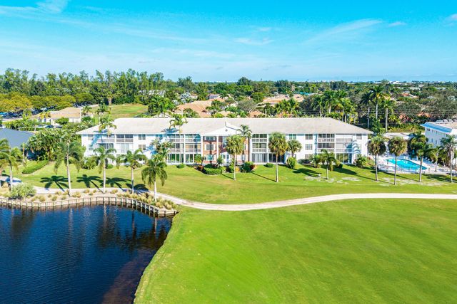 169 Atlantis Boulevard 302, Atlantis, FL 33462