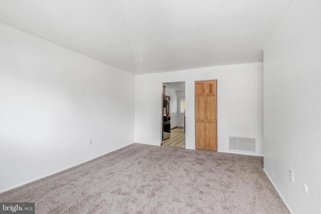 2110 PASTERNAK PL, Newark, DE 19702