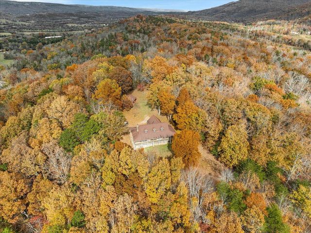 304 Sweatt Road, Dunlap, TN 37327