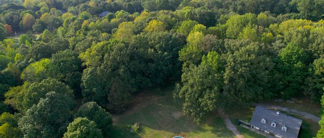 401 South Rd, Cottontown, TN 37048