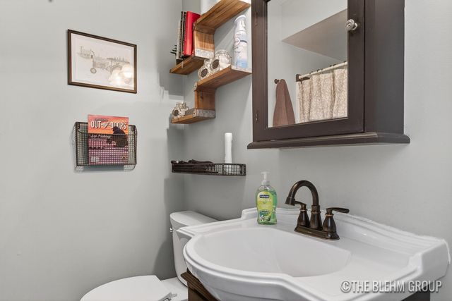 5141 90th Avenue, Lakeview, MI 48850