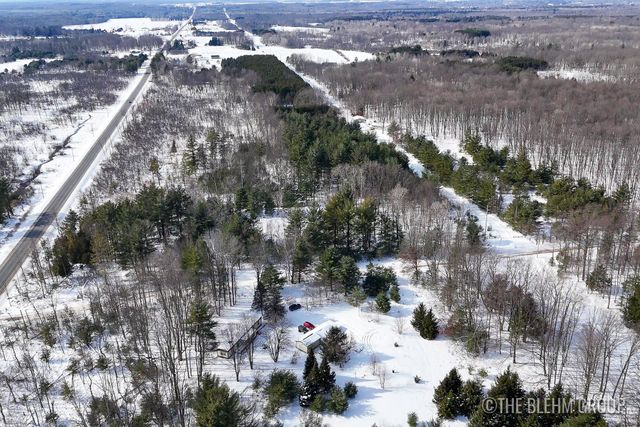 5141 90th Avenue, Lakeview, MI 48850