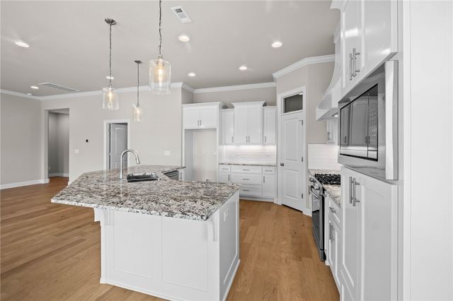 2212 Charles Street, Pea Ridge, AR 72751