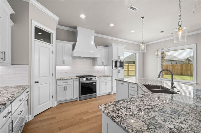 2212 Charles Street, Pea Ridge, AR 72751