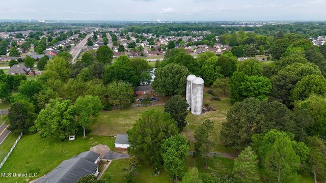 8080 Tchulahoma Road, Southaven, MS 38671