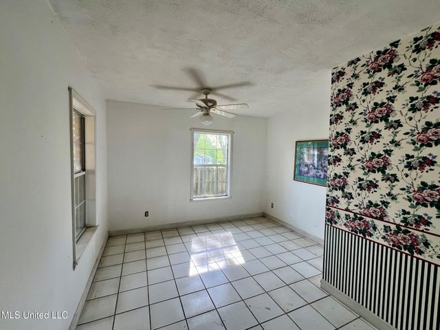 8080 Tchulahoma Road, Southaven, MS 38671