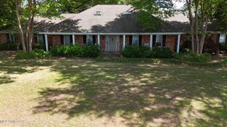 8080 Tchulahoma Road, Southaven, MS 38671