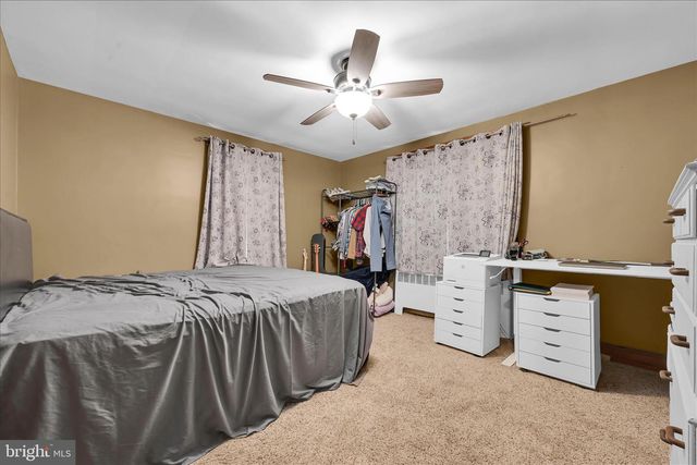 417 S WAYNE ST, Orwigsburg, PA 17961