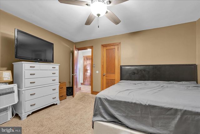 417 S WAYNE ST, Orwigsburg, PA 17961