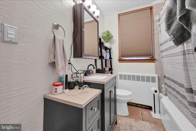 417 S WAYNE ST, Orwigsburg, PA 17961