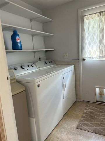 484 Winchester Street, New Carlisle, OH 45344
